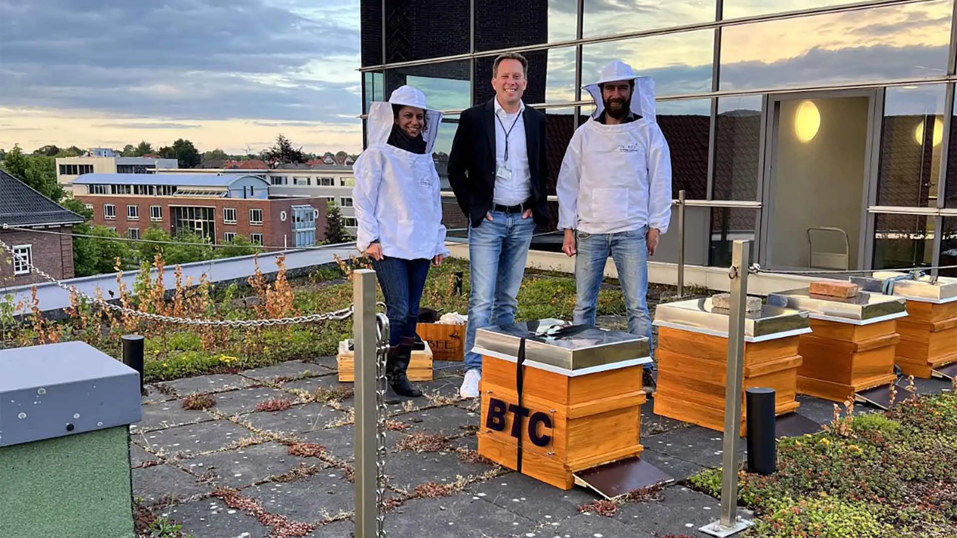 200.000 gelb-schwarz gestreiften Kolleg*innen