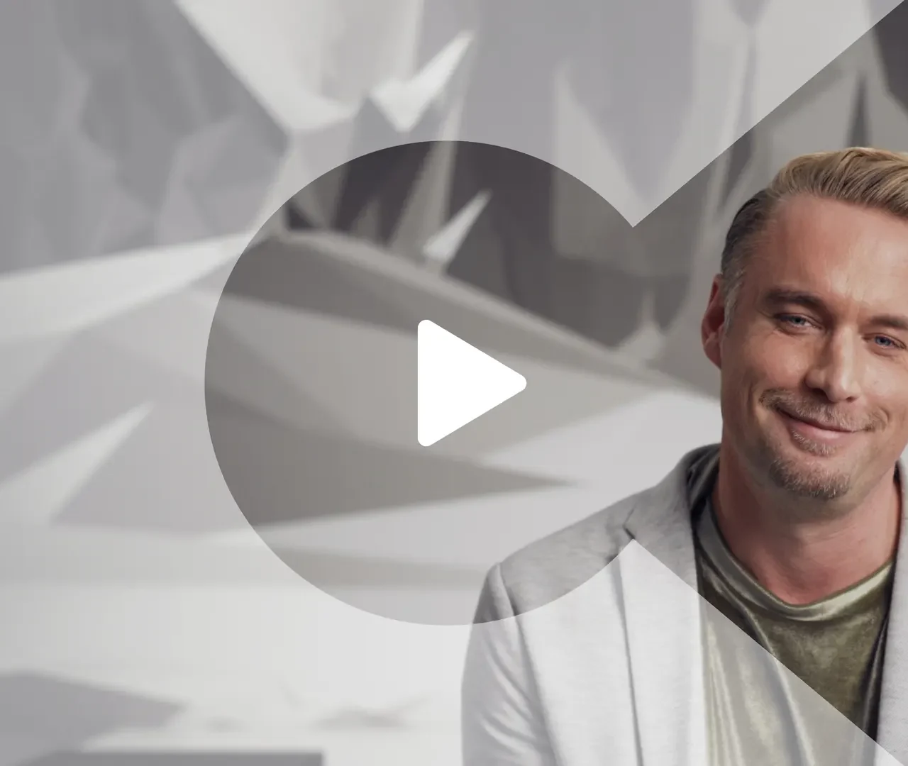 Interne Zeitersparnis und Effizienz mit EMPLOYEE CENTRAL